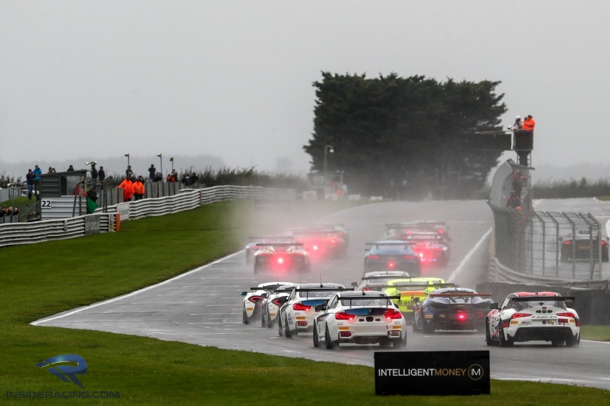 BRITISH GT CHAMPIONSHIP GT4 Race 2 - InsideRacing.com BRITISH GT CHAMPIONSHIP GT4 Race 2