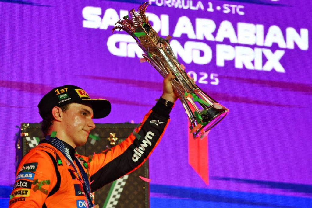 Cool and composed, Piastri conquers Jeddah, seizing victory and the championship lead - InsideRacing.com Cool and composed, Piastri conquers Jeddah, seizing victory and the championship lead