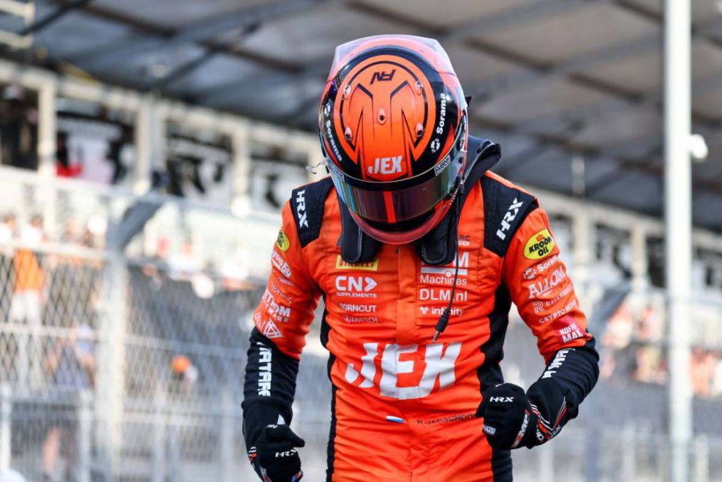 Verschoor's masterclass steals feature race win on final lap! - InsideRacing.com Verschoor's masterclass steals feature race win on final lap!