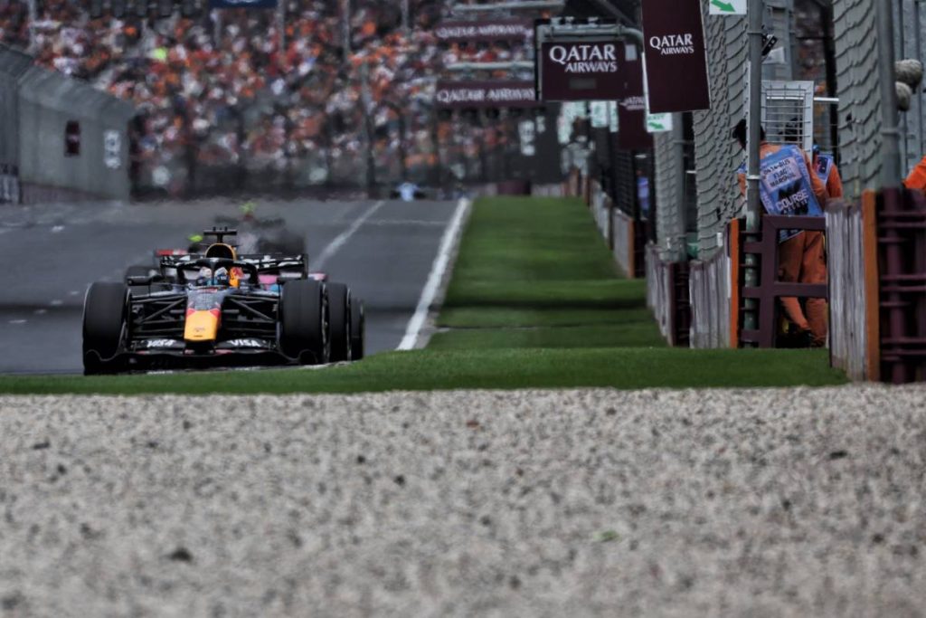 MAx Verstappen Russell reigns supreme in Melbourne as Verstappen stages a defiant charge through the field.