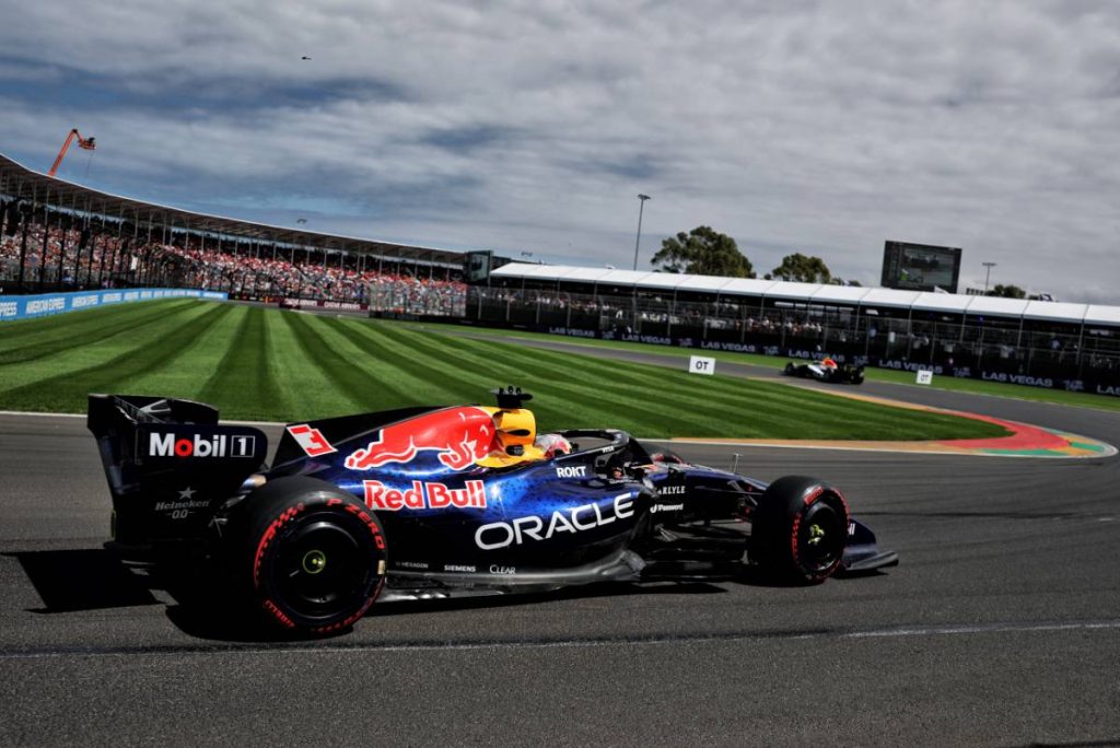 Oracle Red Bull Racing: The Ford Gamble